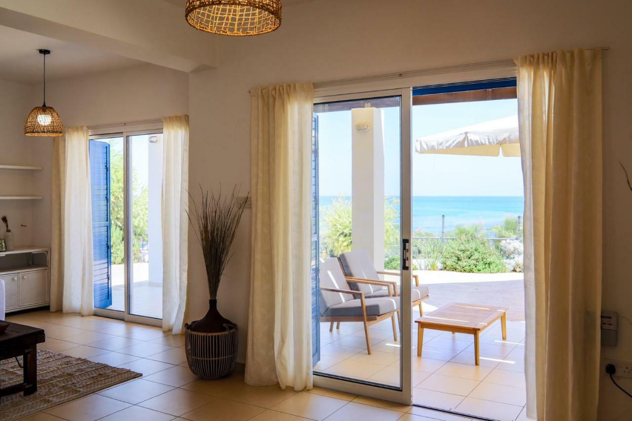 Phaedrus Living: Seaside Luxury Villa Anafi Paralimni Exteriör bild