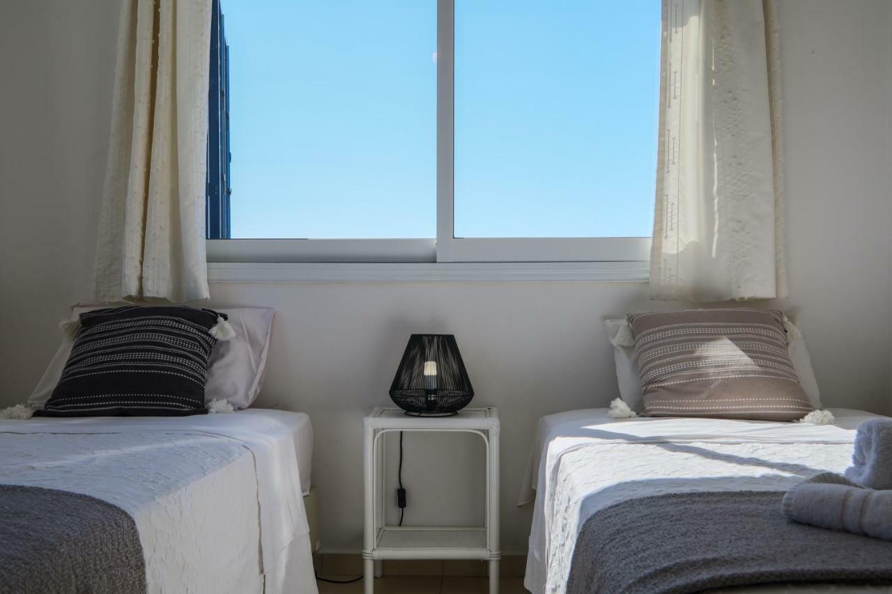 Phaedrus Living: Seaside Luxury Villa Anafi Paralimni Exteriör bild